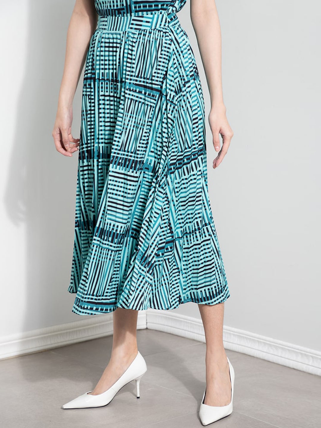 

ZALORA OCCASION Multi-Coloured Pleated Skirt