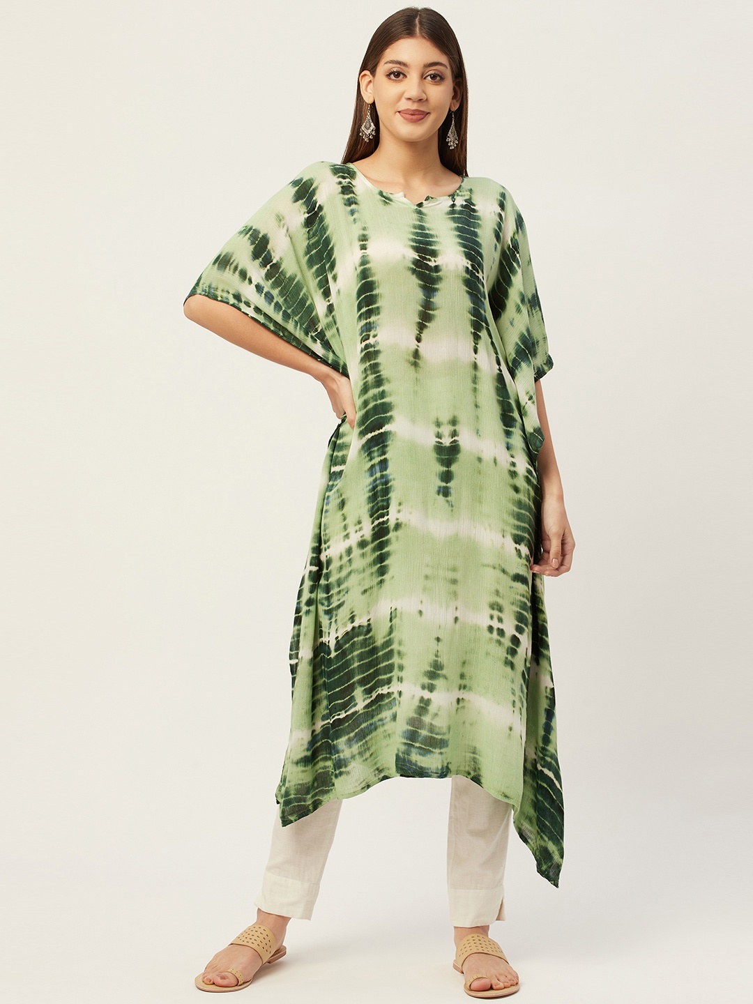 

Maaesa Women Green & White Shibori Dyed Extended Sleeves Kaftan Kurta