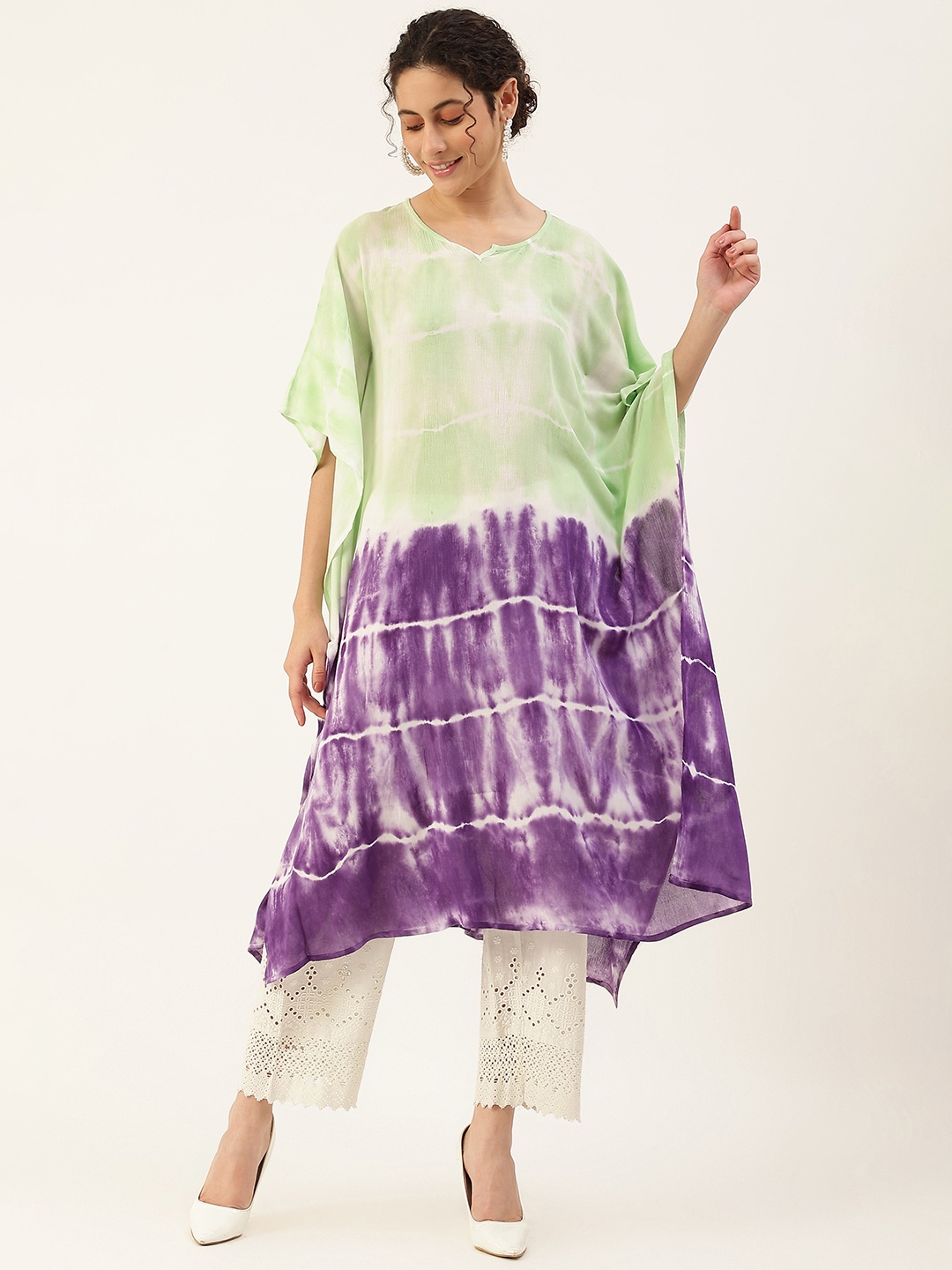 

Maaesa Women Green & Purple Dyed Extended Sleeves Crepe Kaftan Kurta