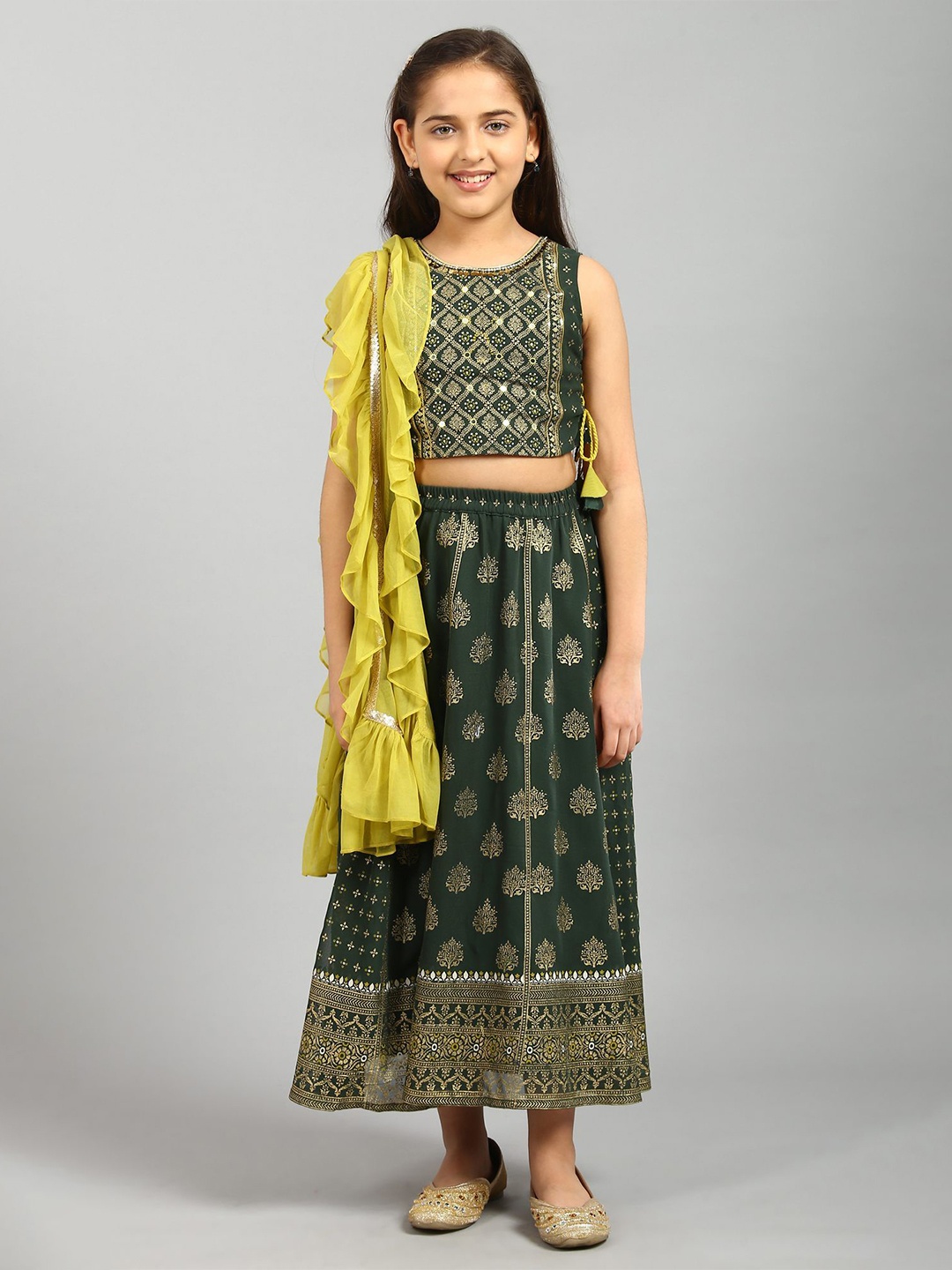 

AURELIA Girls Green & Yellow Printed Sequinned Ready to Wear Lehenga & Blouse With Dupatta