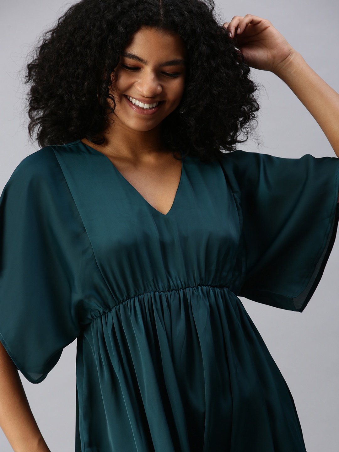 

SHOWOFF Green Crepe Dress