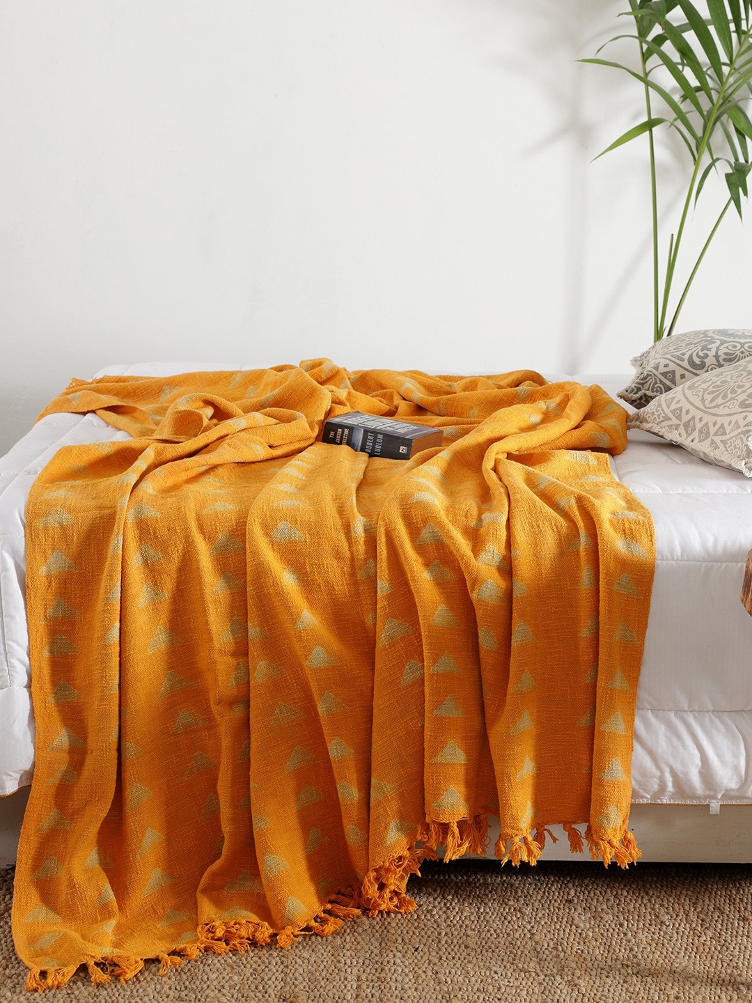 

HANDICRAFT PALACE Unisex Mustard & Beige Printed Bed Throws