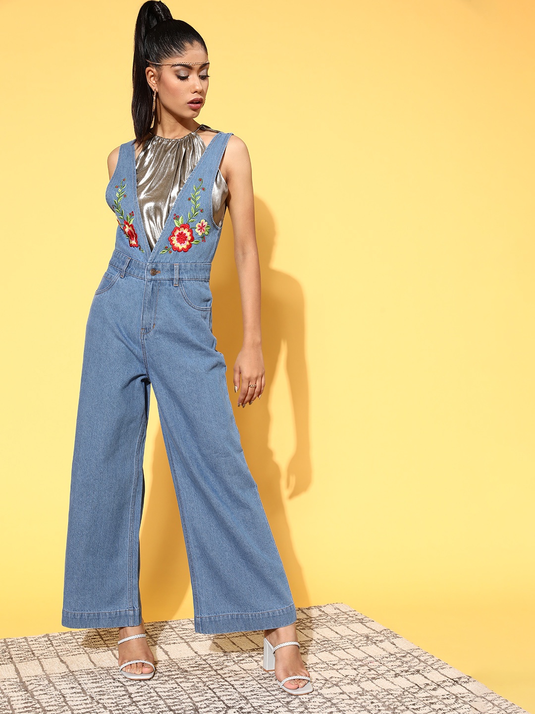 

SASSAFRAS Women Blue Printed Joyful Jumpsuit