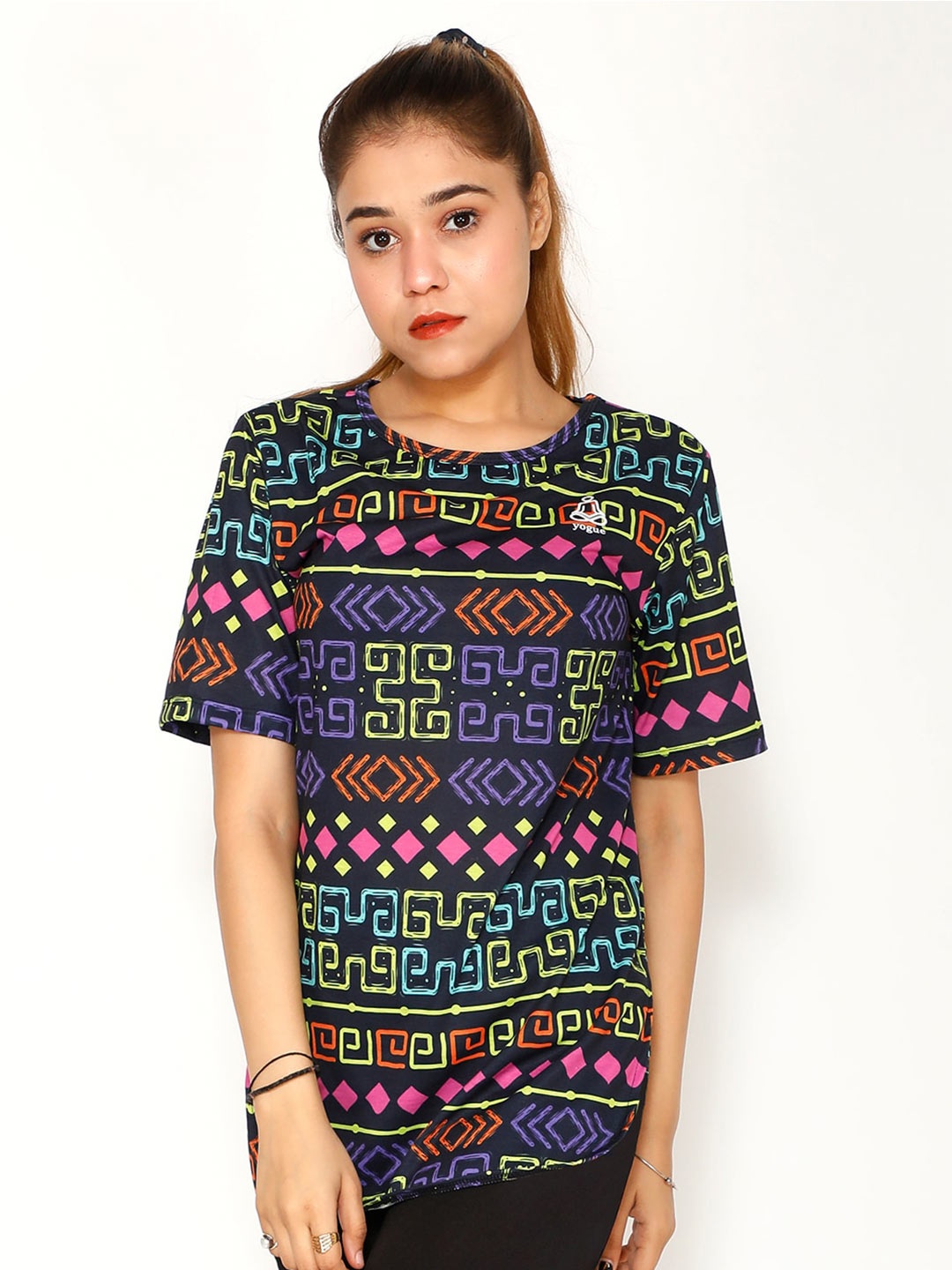 

Yogue Activewear Women Black Printed Raw Edge Outdoor T-shirt