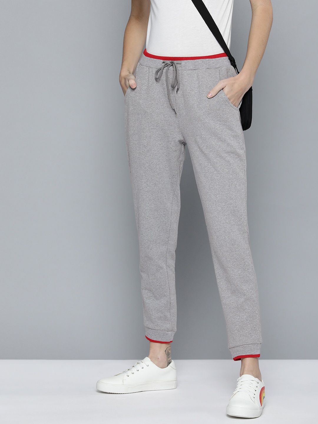 

Harvard Women Grey Melange Solid Regular Fit Mid-Rise Joggers