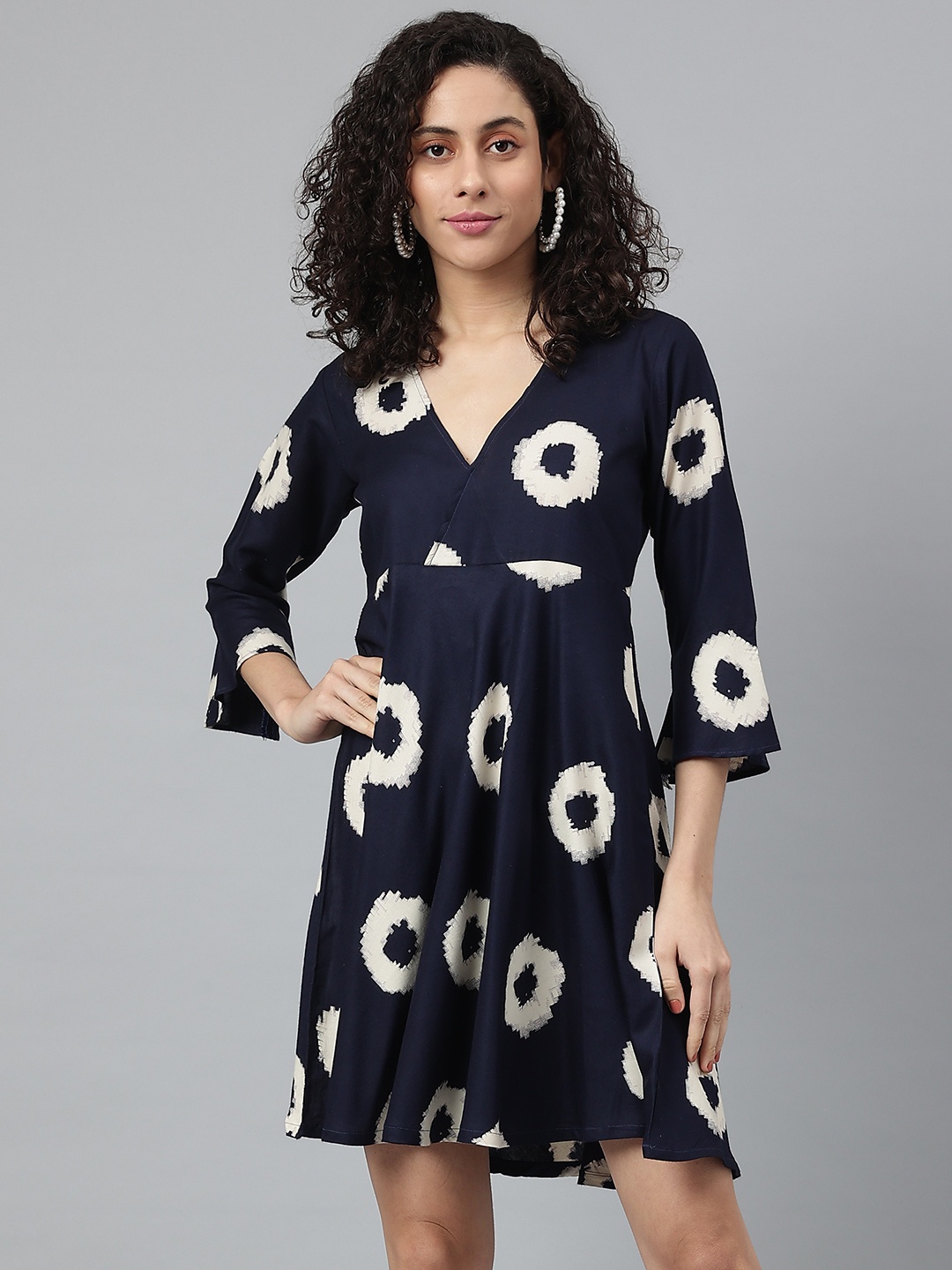 

Wabii Women Navy Blue & Off White Printed A-Line Dress