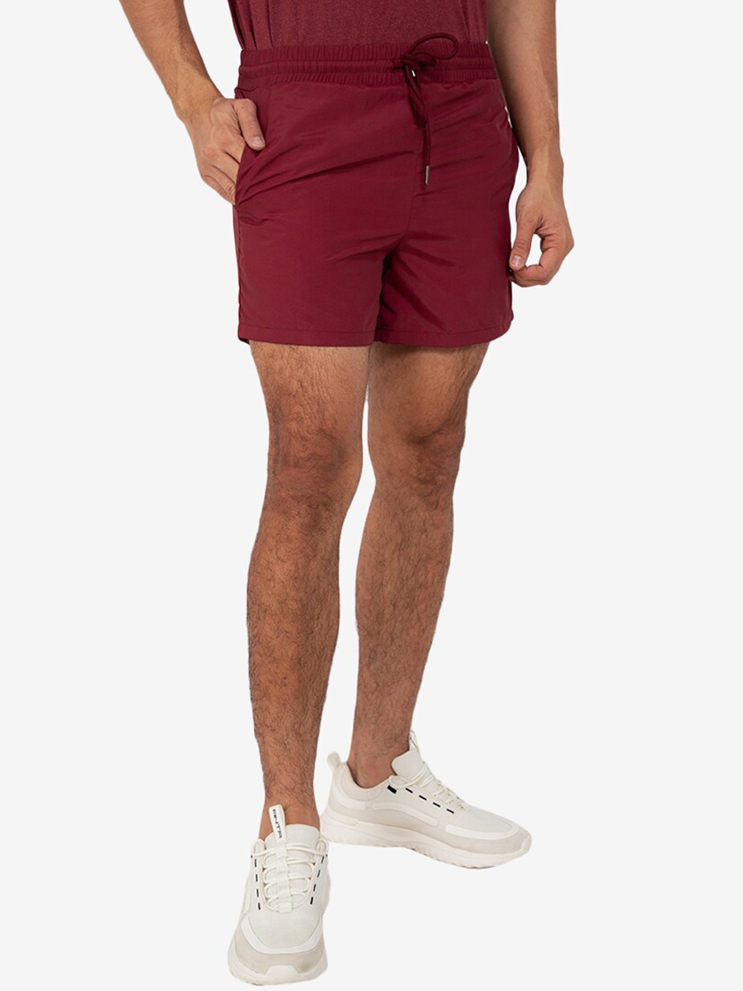 

ZALORA ACTIVE Men Red Solid Shorts