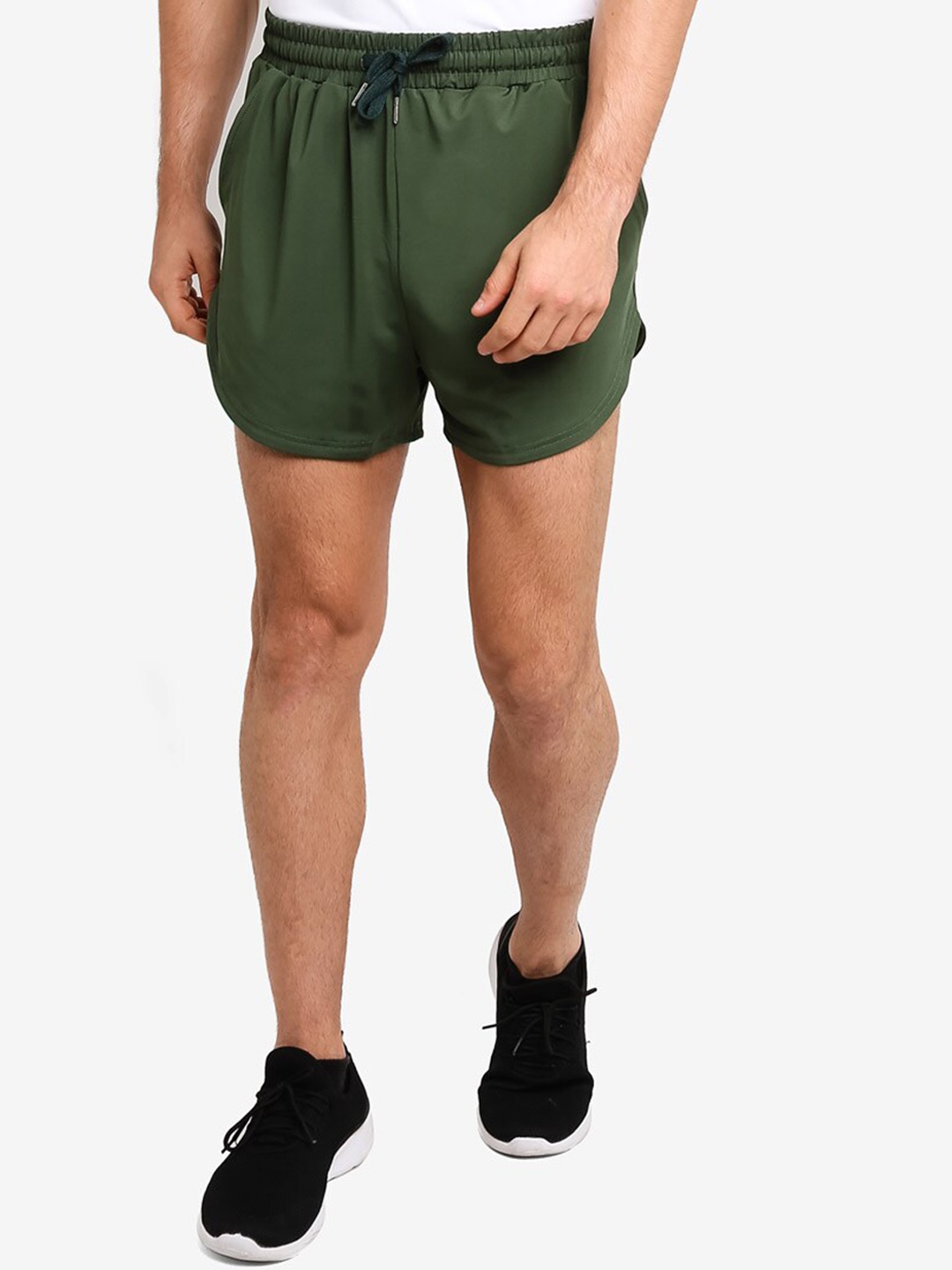 

ZALORA ACTIVE Men Green Sports Shorts