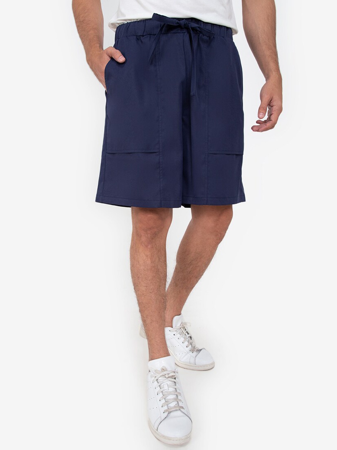 

ZALORA BASICS Men Navy Blue Regular Fit Solid Shorts