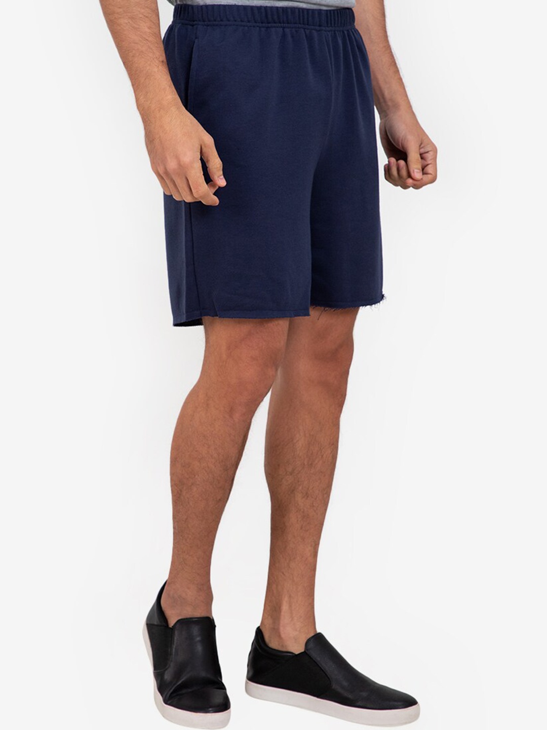 

ZALORA BASICS Men Navy Blue Regular Fit Shorts