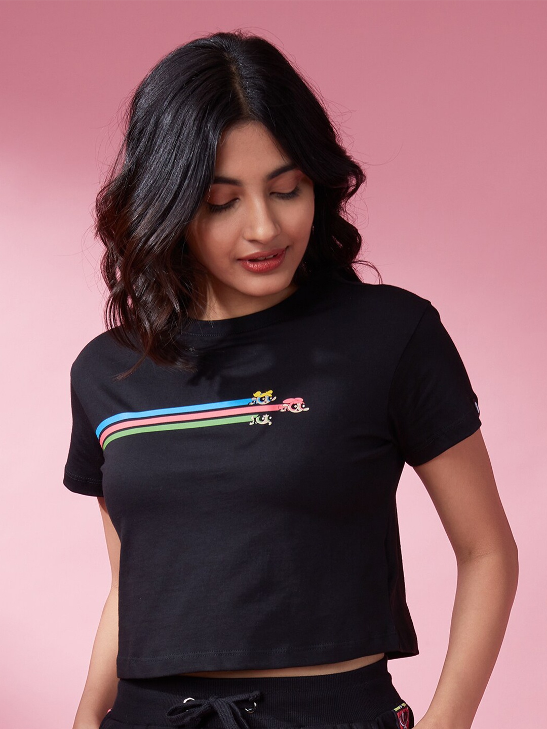 

The Souled Store Women Black Powerpuff Girls Printed T-shirt