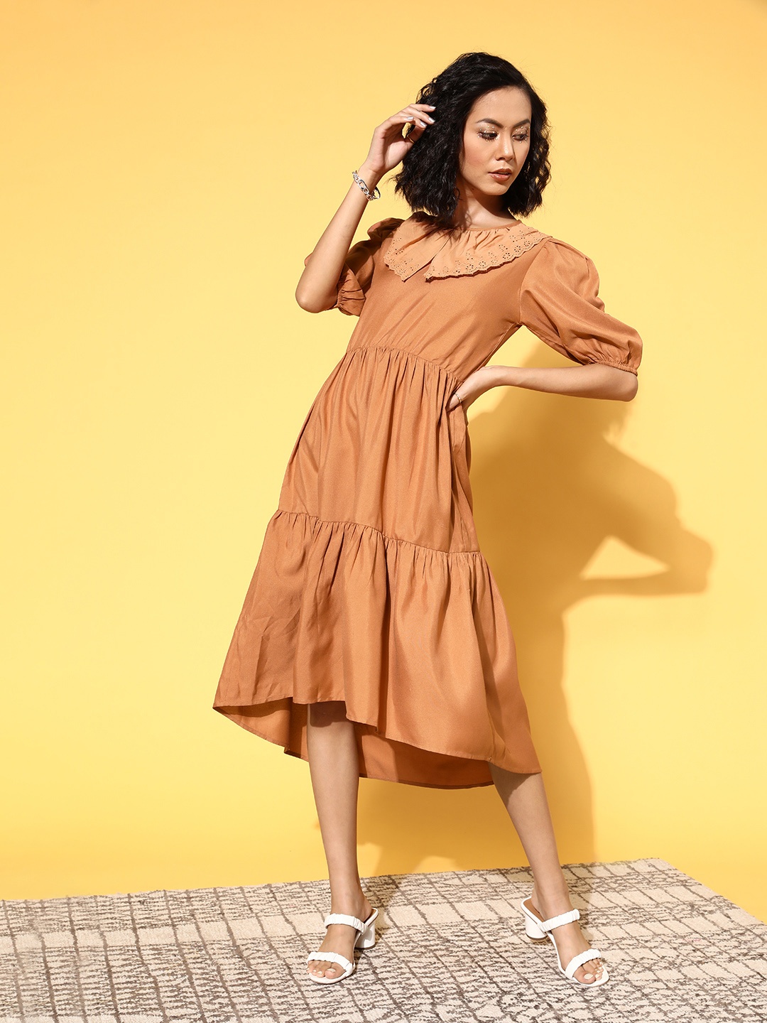 

SASSAFRAS Women Brown Solid Zoom Friendly Collar Dress