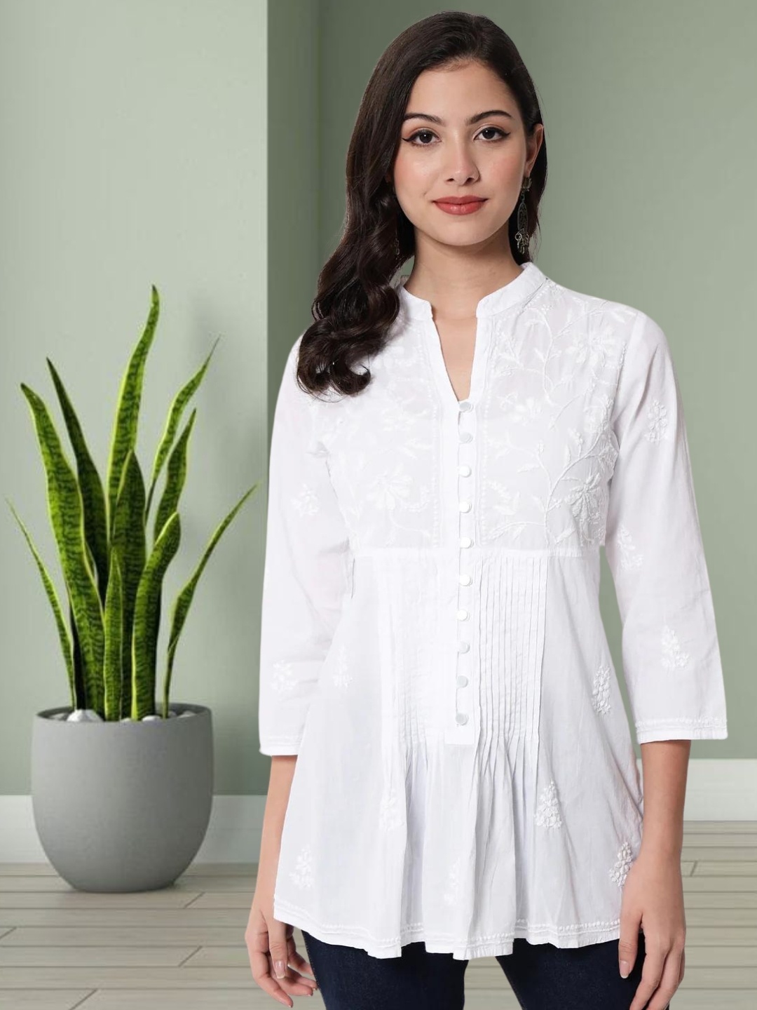 

PARAMOUNT CHIKAN White Ethnic Motifs Chikankari Pure Cotton Empire Kurti