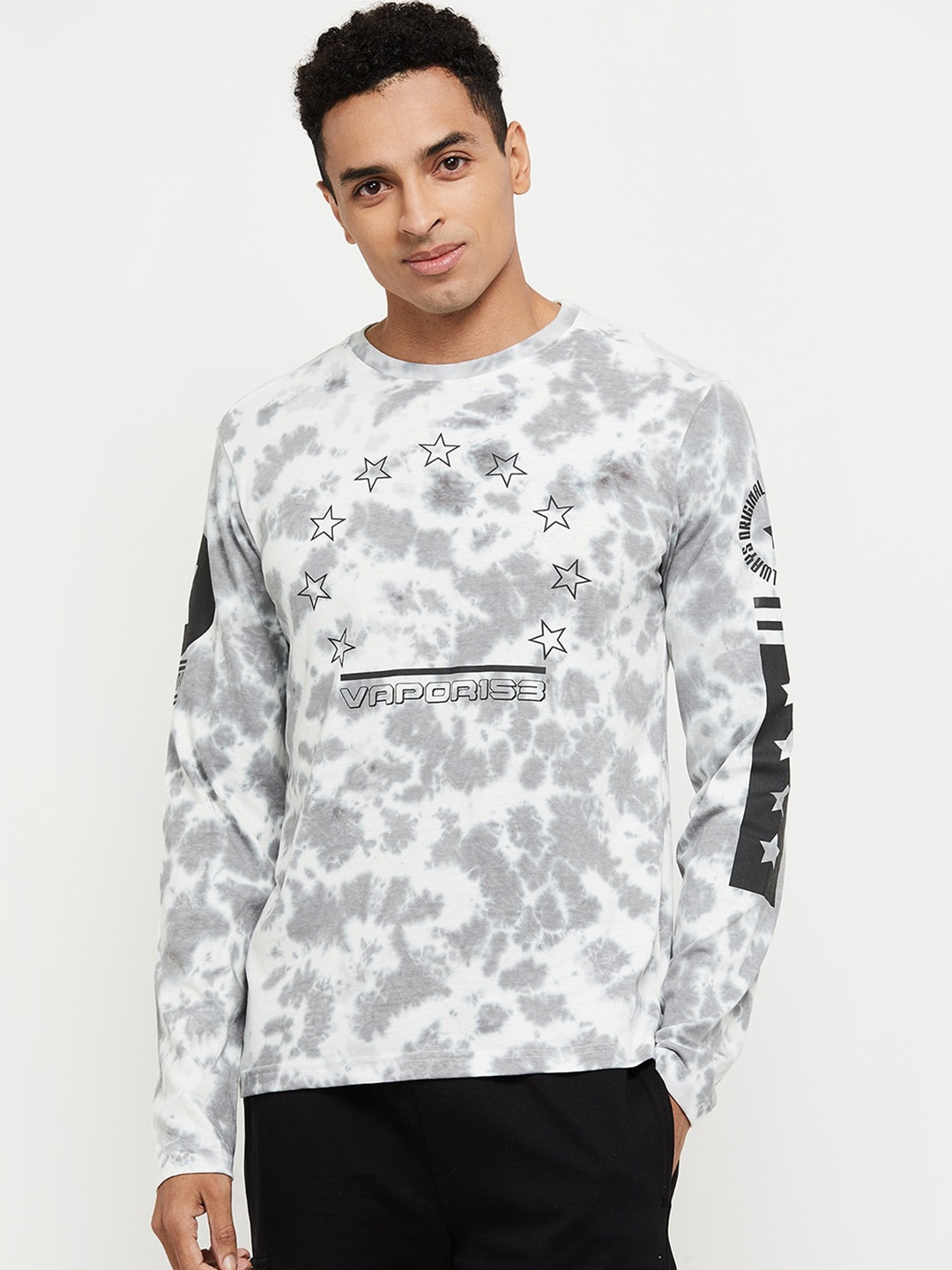 

max Men White Floral Dyed High Neck T-shirt