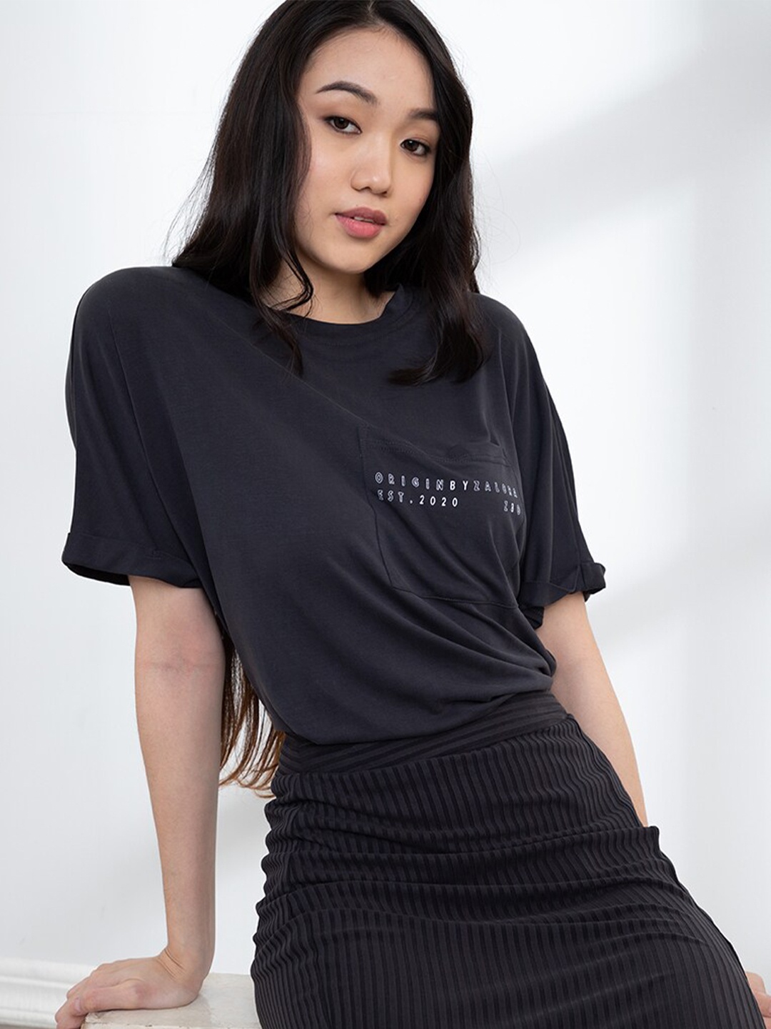 

ORIGIN BY ZALORA Women Black Typography Printed Extended Sleeves T-shirt