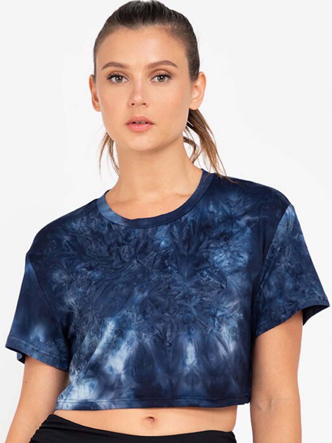 

ZALORA ACTIVE Navy Blue & White Tie and Dye Printed Round Neck Short Sleeve Crop Top