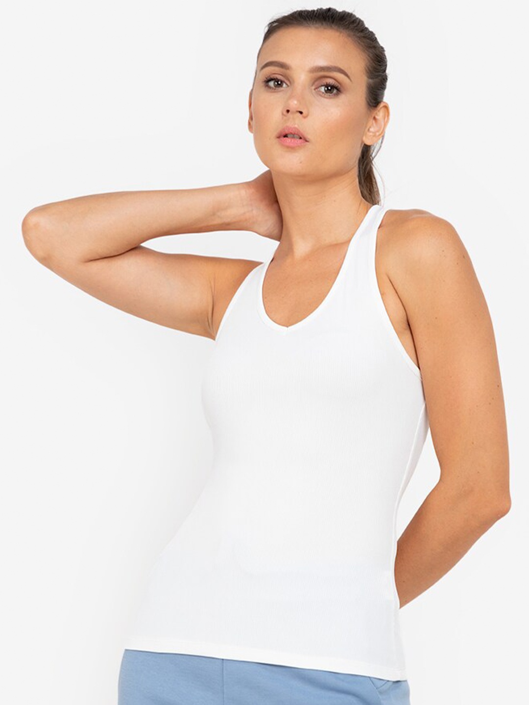 

ZALORA ACTIVE White Solid Round Neck Cross Back Fitted Polyester Regular Tank Top