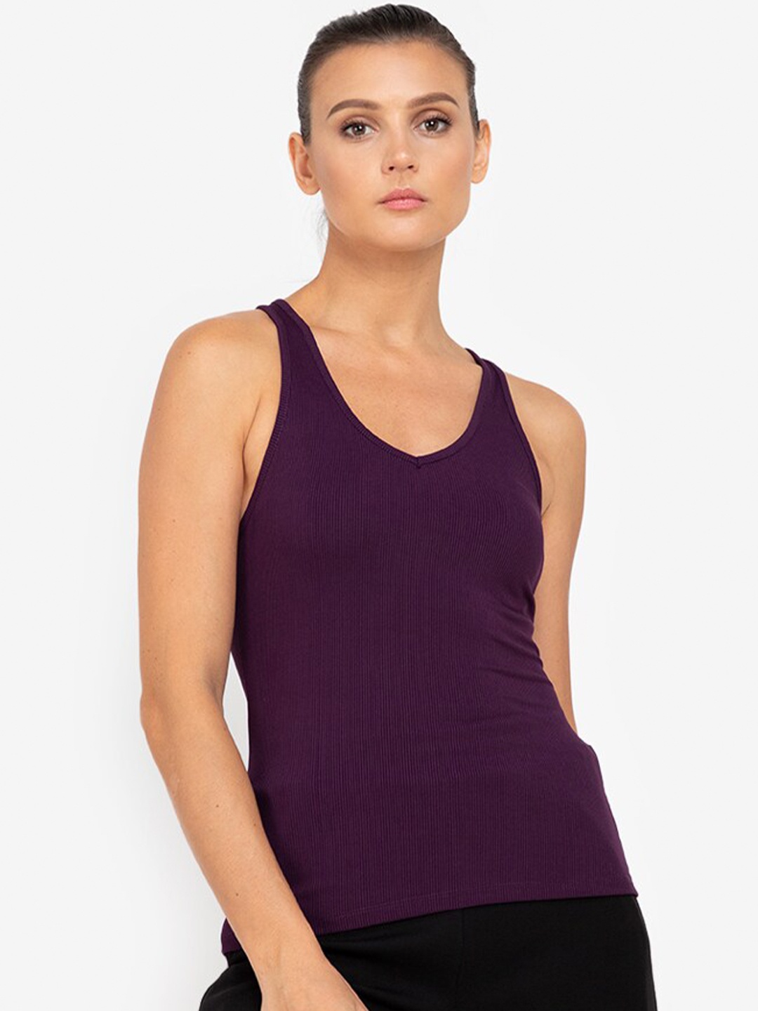 

ZALORA ACTIVE Purple Solid Round Neck Cross Back Fitted Regular Tank Top