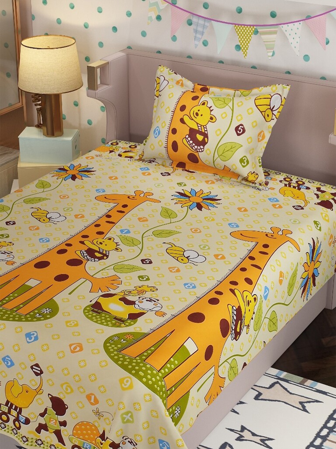 

Molly & Michel Yellow & Green Printed 210 TC Cotton Single Bedsheet with 1 Pillow Covers