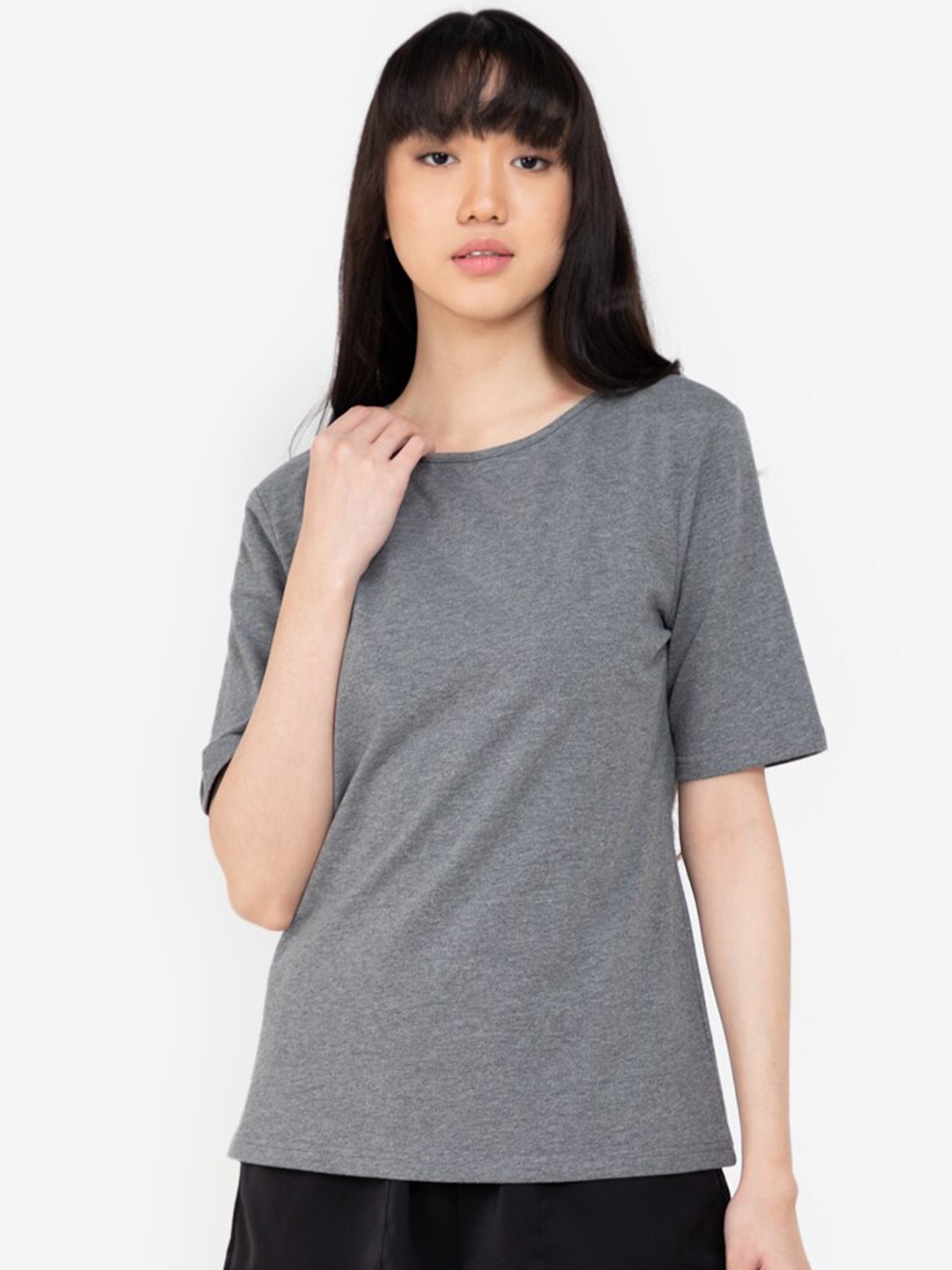 

ZALORA BASICS Grey Basic Boat Neck T-shirt