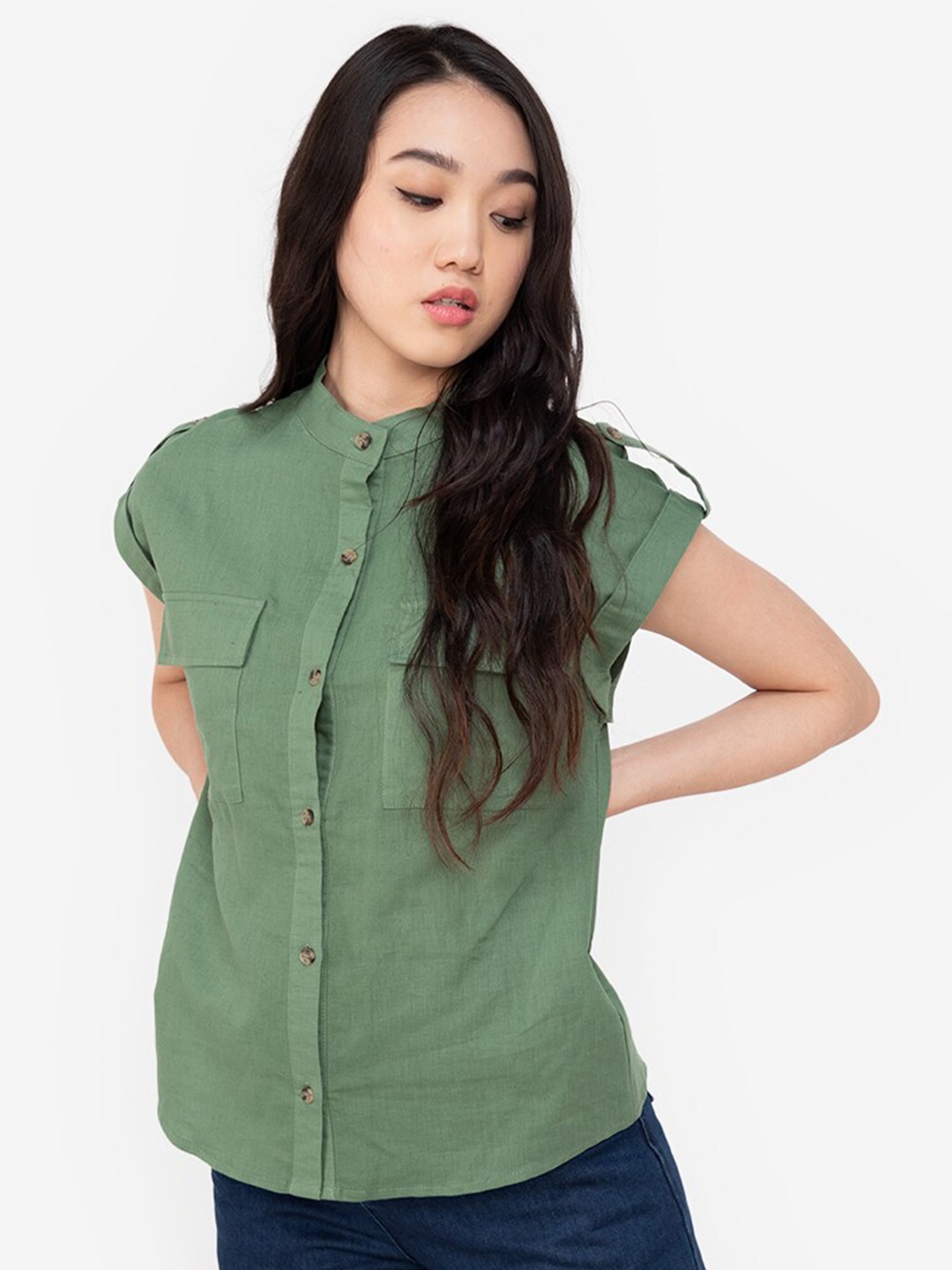 

ZALORA BASICS Women Green Solid Casual Shirt