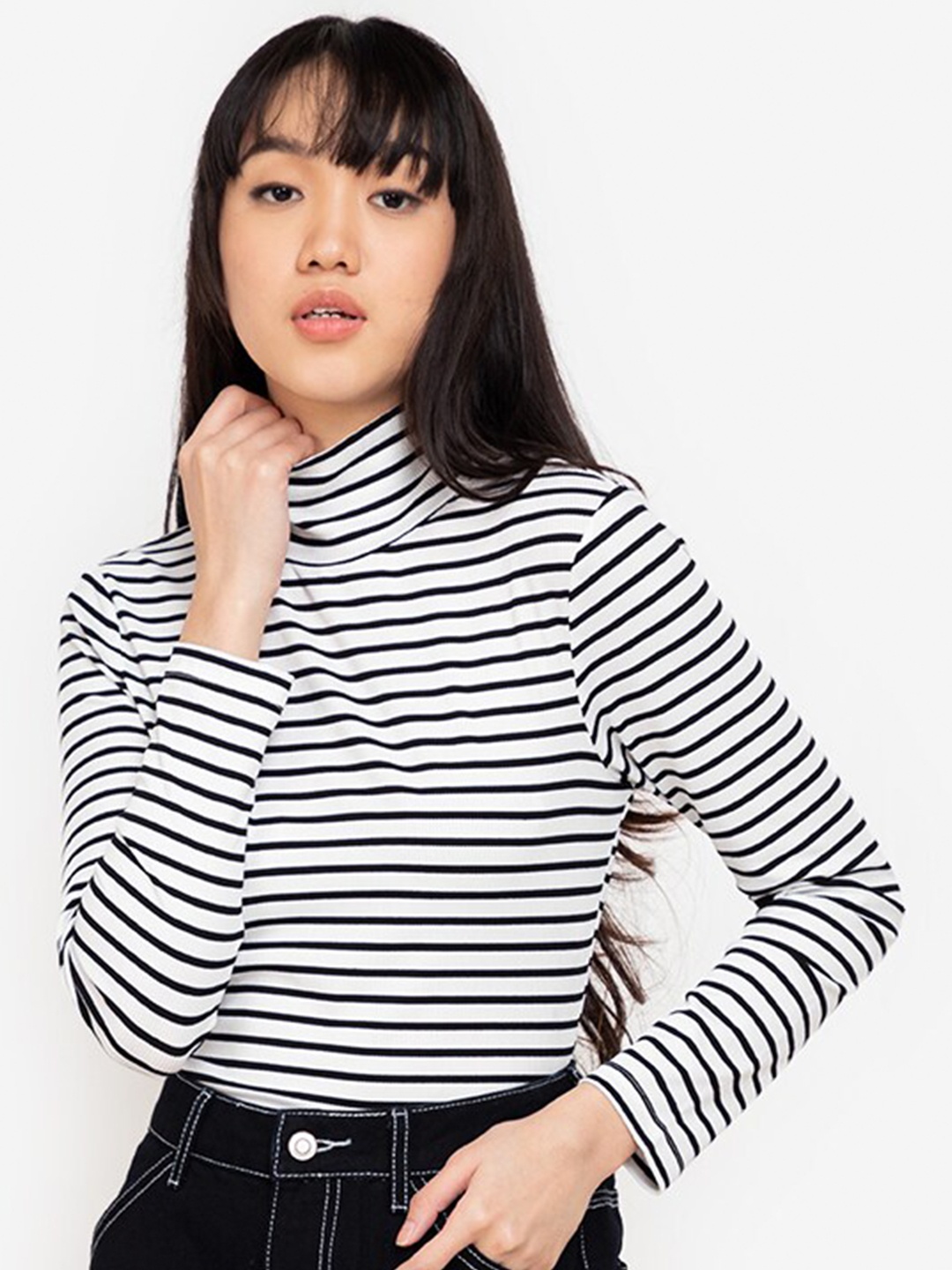 

ZALORA BASICS Black & White Striped Turtle Neck Regular Top