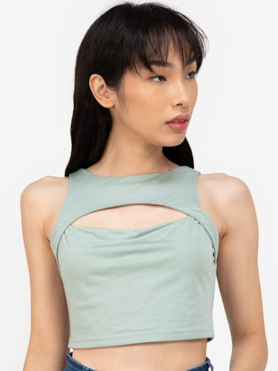 

ZALORA BASICS Green Solid Crop Top With Cut Out Detailing