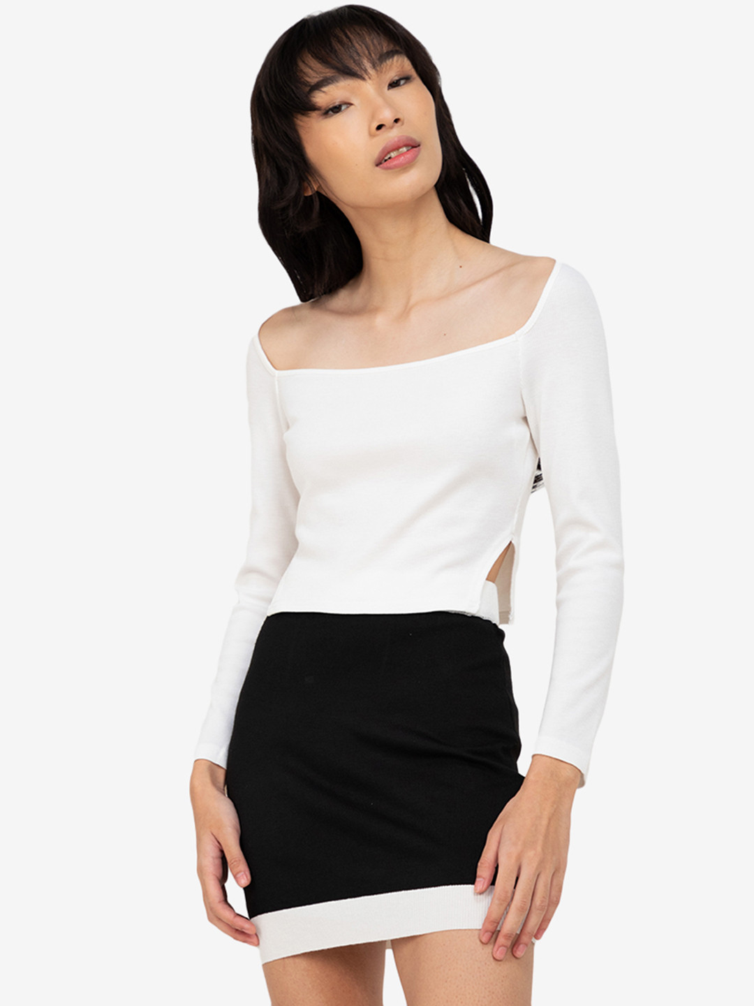 

ZALORA BASICS White Solid Wide Neck Crop Top