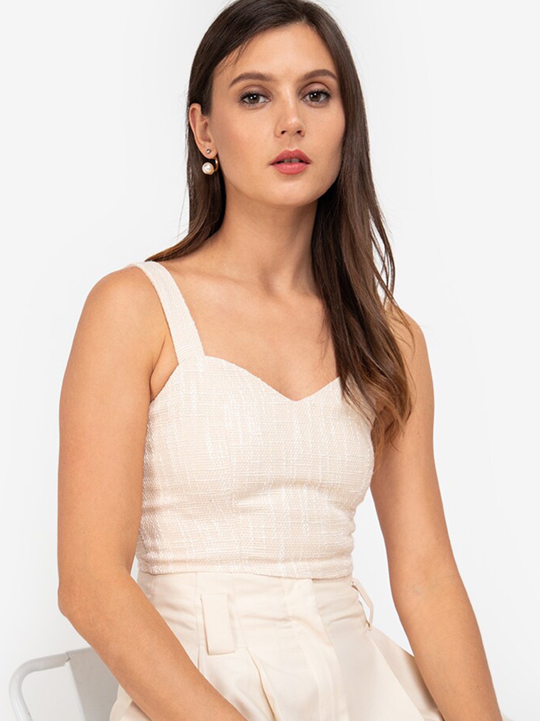 

ZALORA WORK Beige Solid Sweetheart Neck Fitted Top