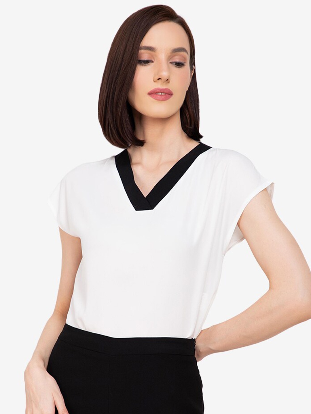 

ZALORA WORK Women White & Black Colourblocked Extended Sleeves Top