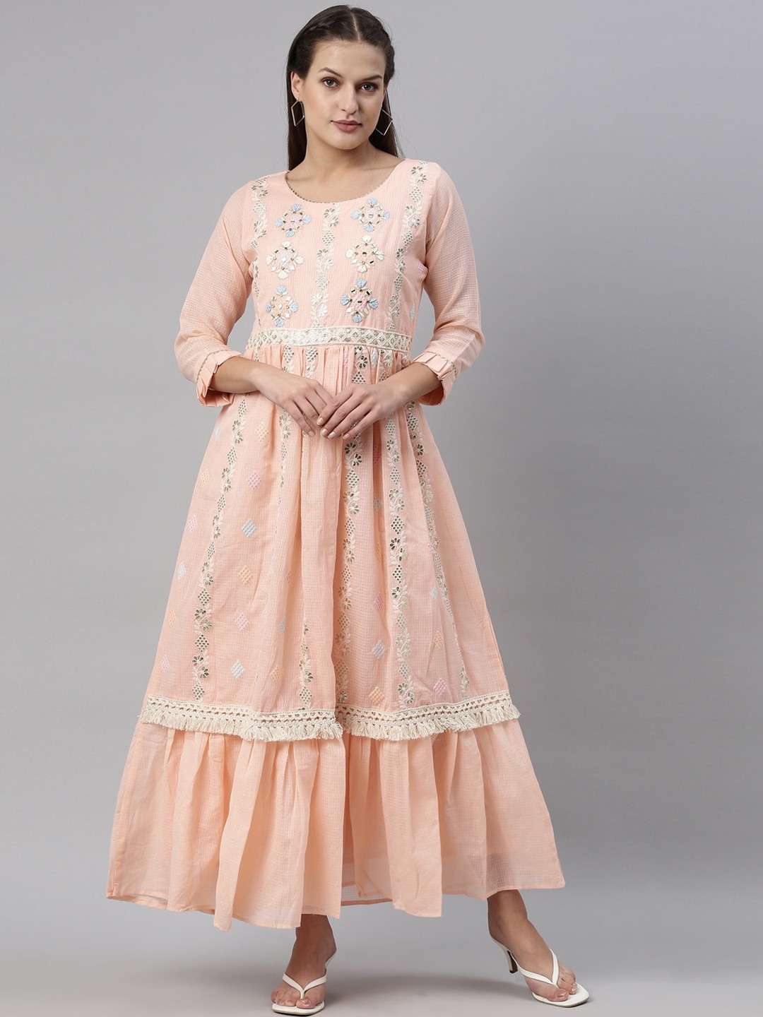 

Neerus Women Peach-Coloured Embroidered Gotta Patti Anarkali Kurta