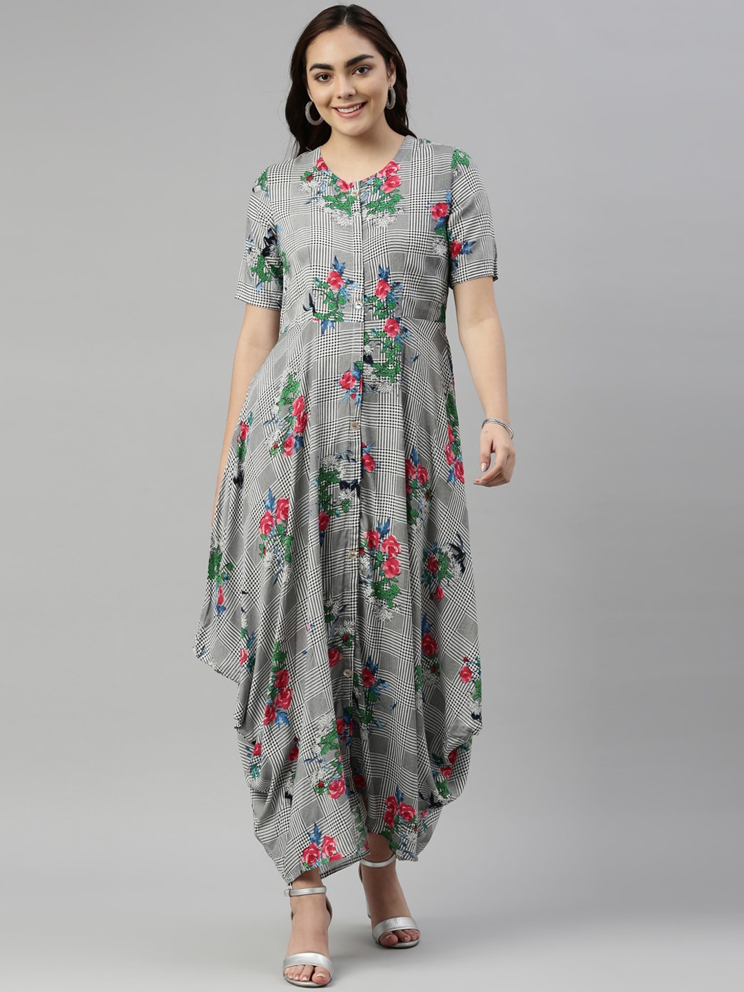 

Neerus Women Grey Floral Printed Kurta