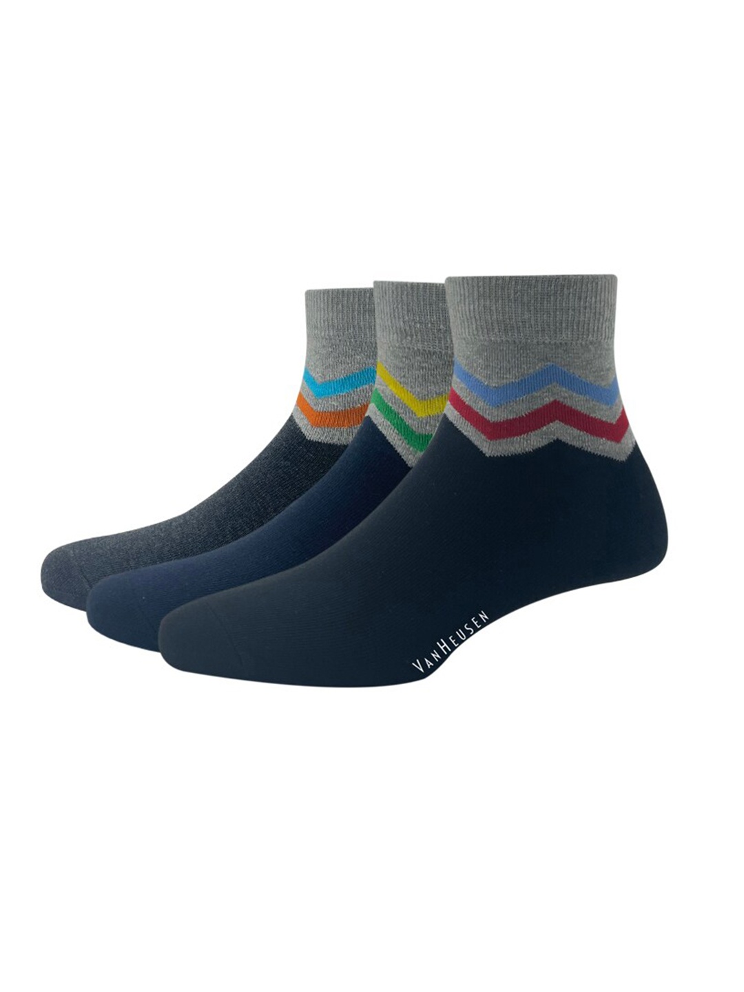 

Van Heusen Men Pack of 3 Black & Navy Blue Ankle-Length Socks