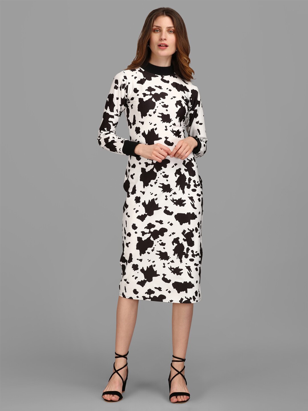 

PURVAJA White Bull Print High Neck Bodycon Dress