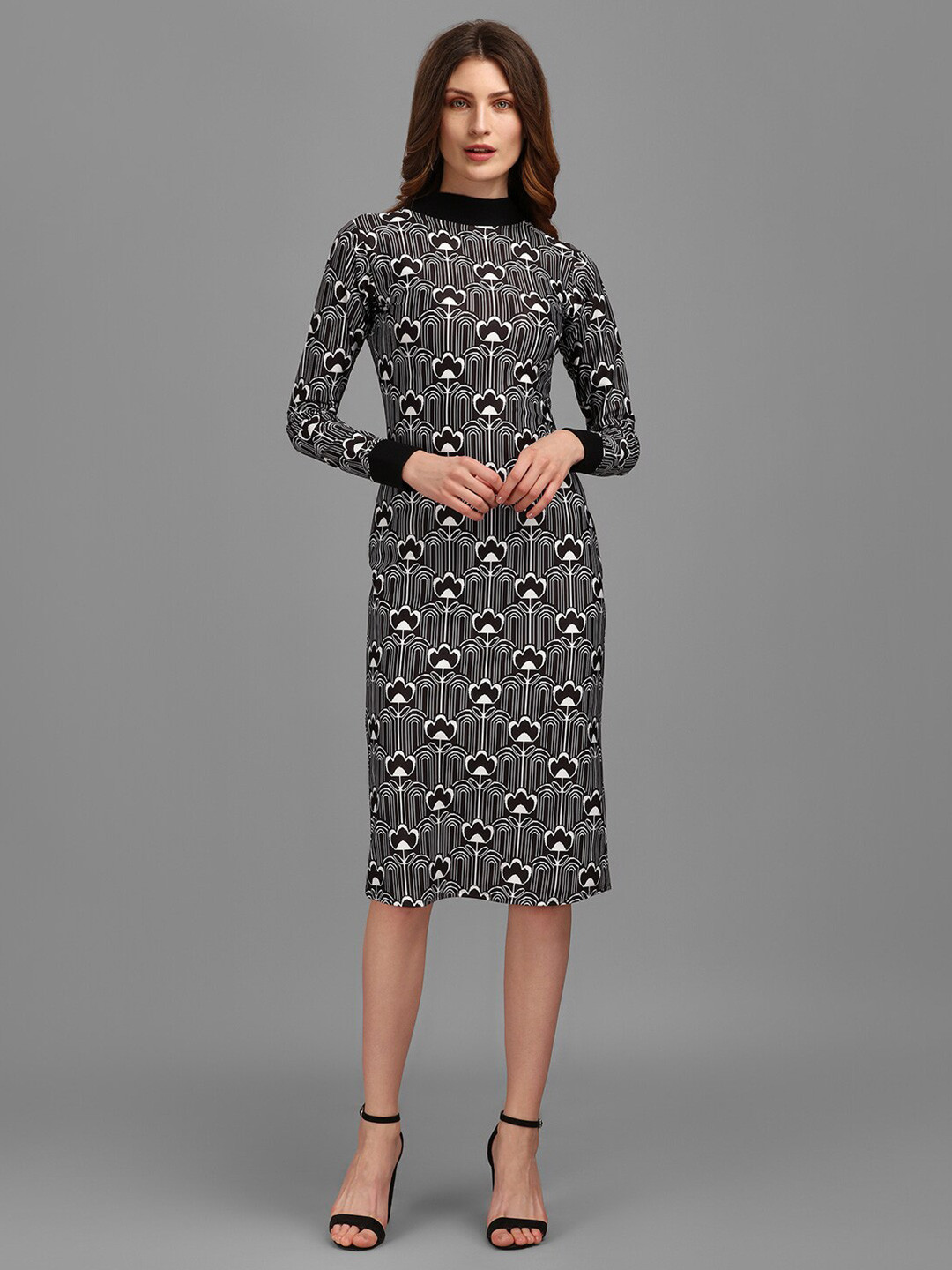 

PURVAJA Black Floral Printed Sheath Dress