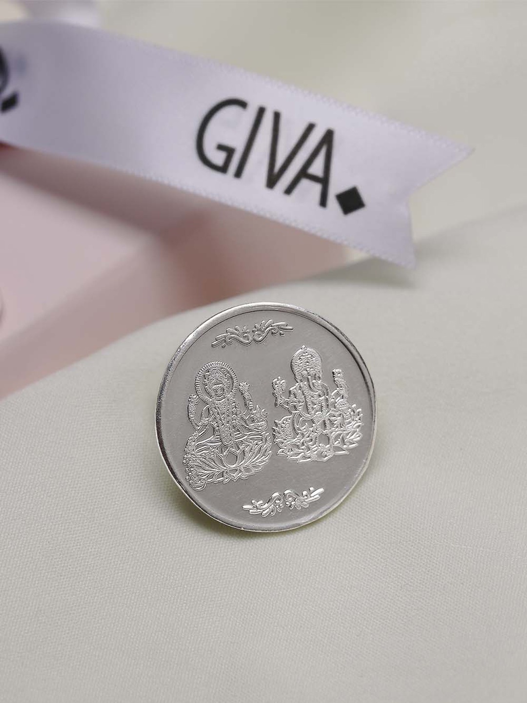 

GIVA 999 Goddess Lakshmi Silver Coin 5 g