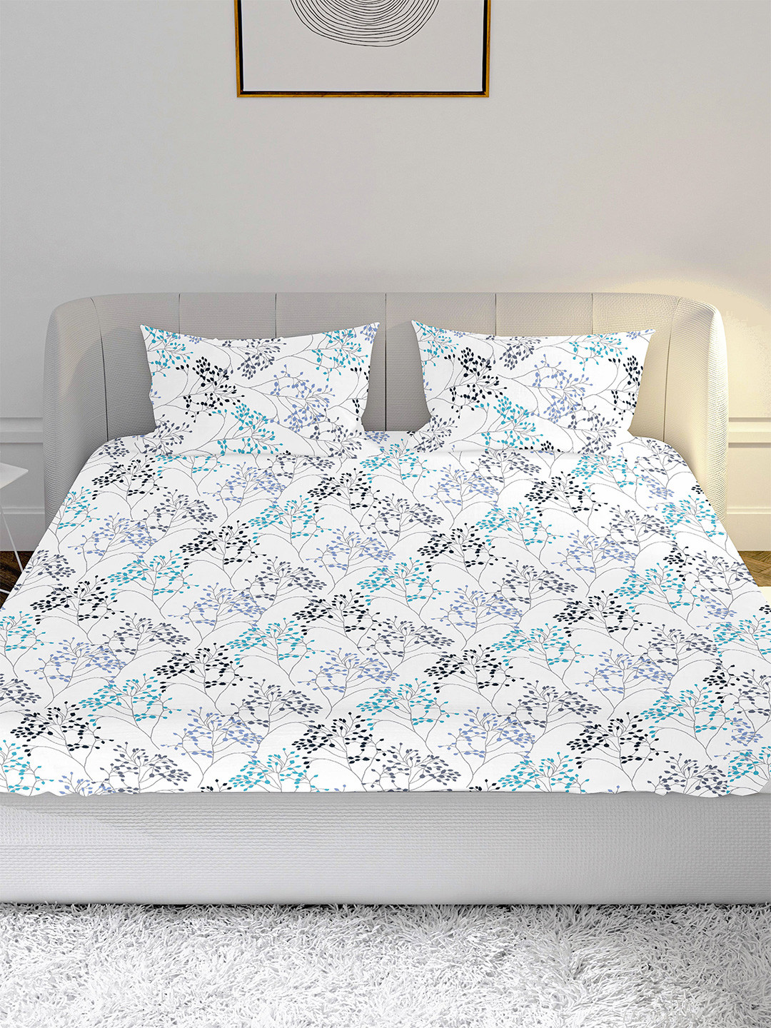 

MAYFAIR HOMES LONDON White & Blue Floral 210 TC Queen Bedsheet with 2 Pillow Covers