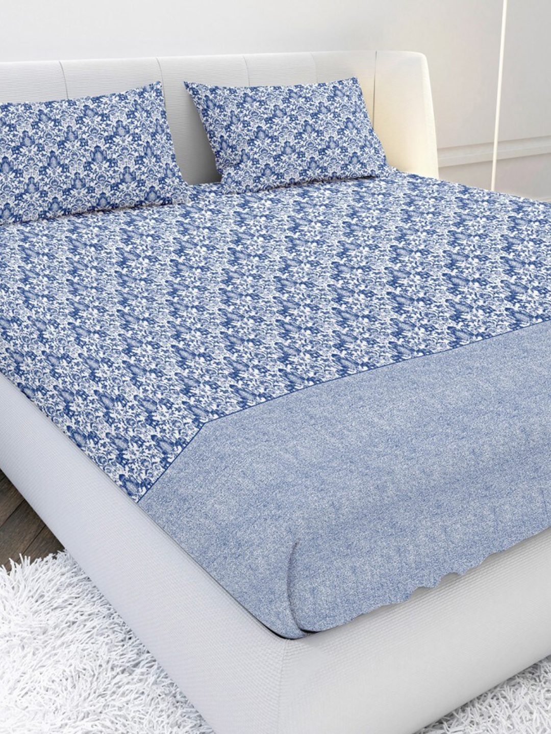 

MAYFAIR HOMES LONDON Blue & White Floral 144 TC King Bedsheet with 2 Pillow Covers