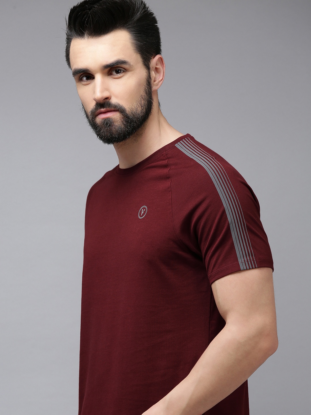 

Van Heusen Flex Men Maroon Slim Fit Yoga T-shirt