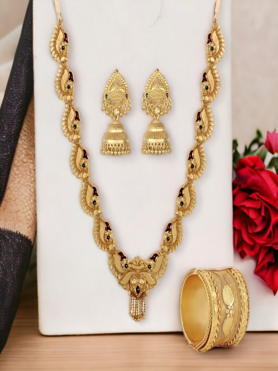 

Goldnera Gold-Plated Jewellery Set