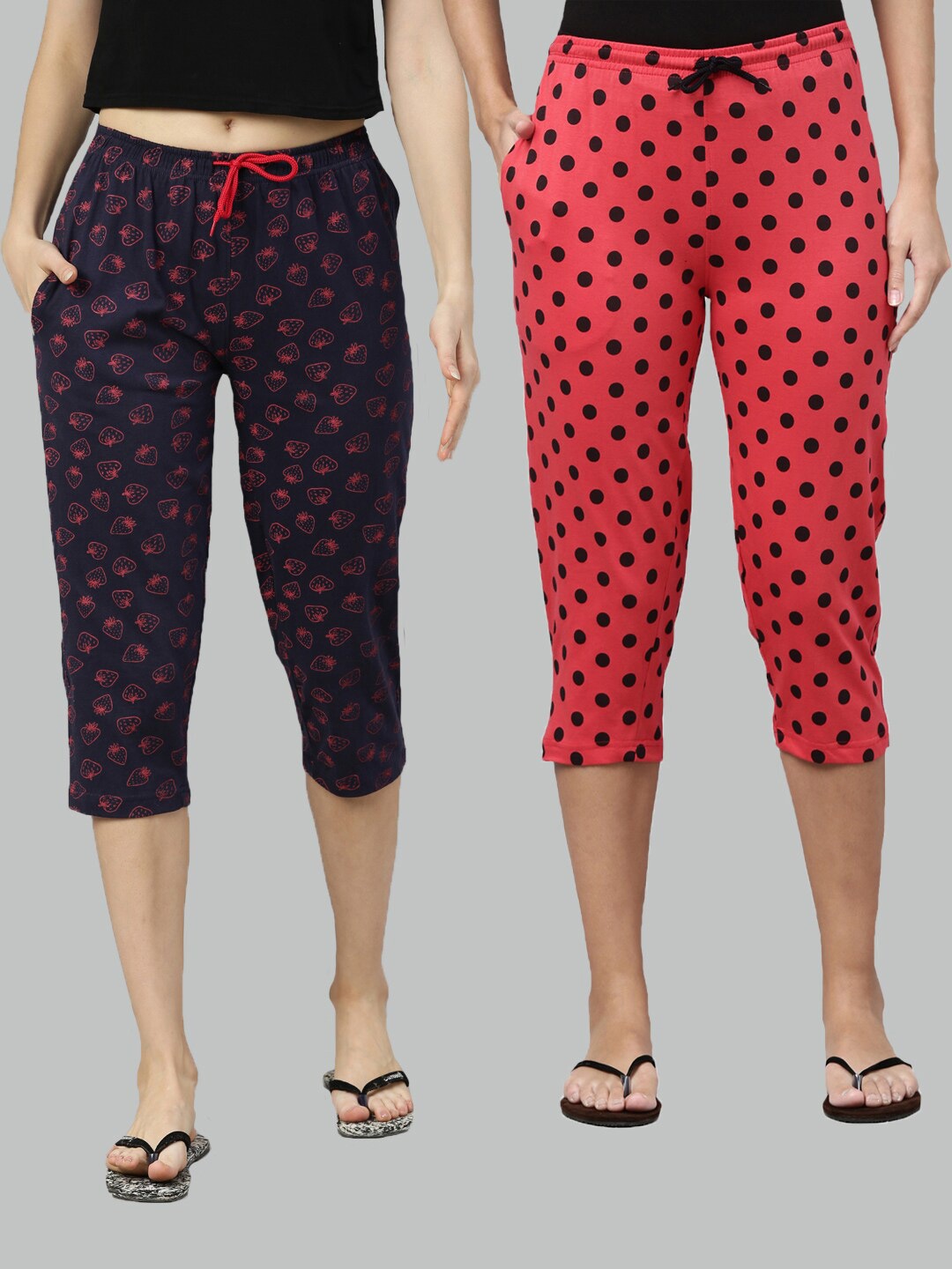 

Kryptic Women Pack of 2 Navy Blue & Fuchsia Printed Capris