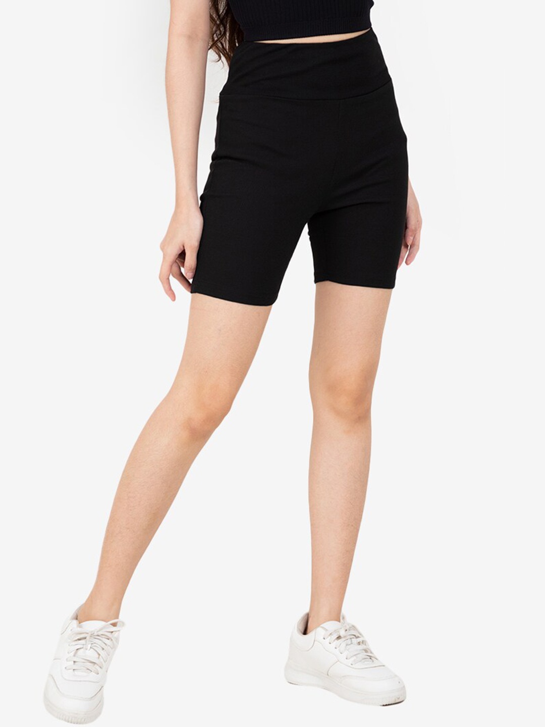 

ZALORA BASICS Women Black Slim Fit High-Rise Shorts