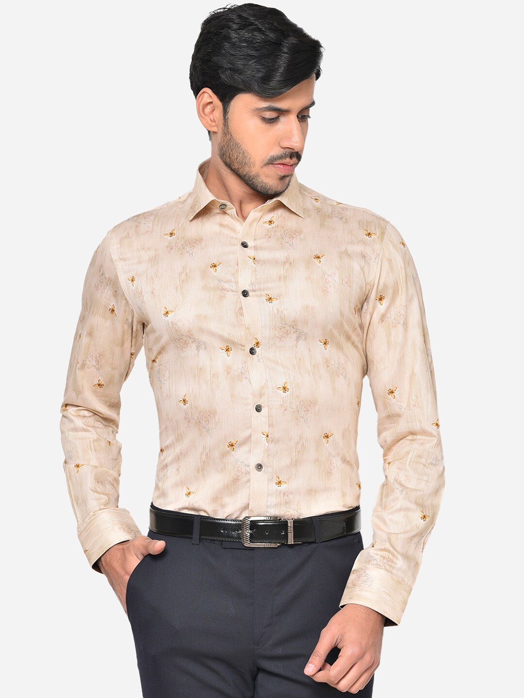 

WYRE Men Beige Slim Fit Floral Printed Pure Cotton Formal Shirt