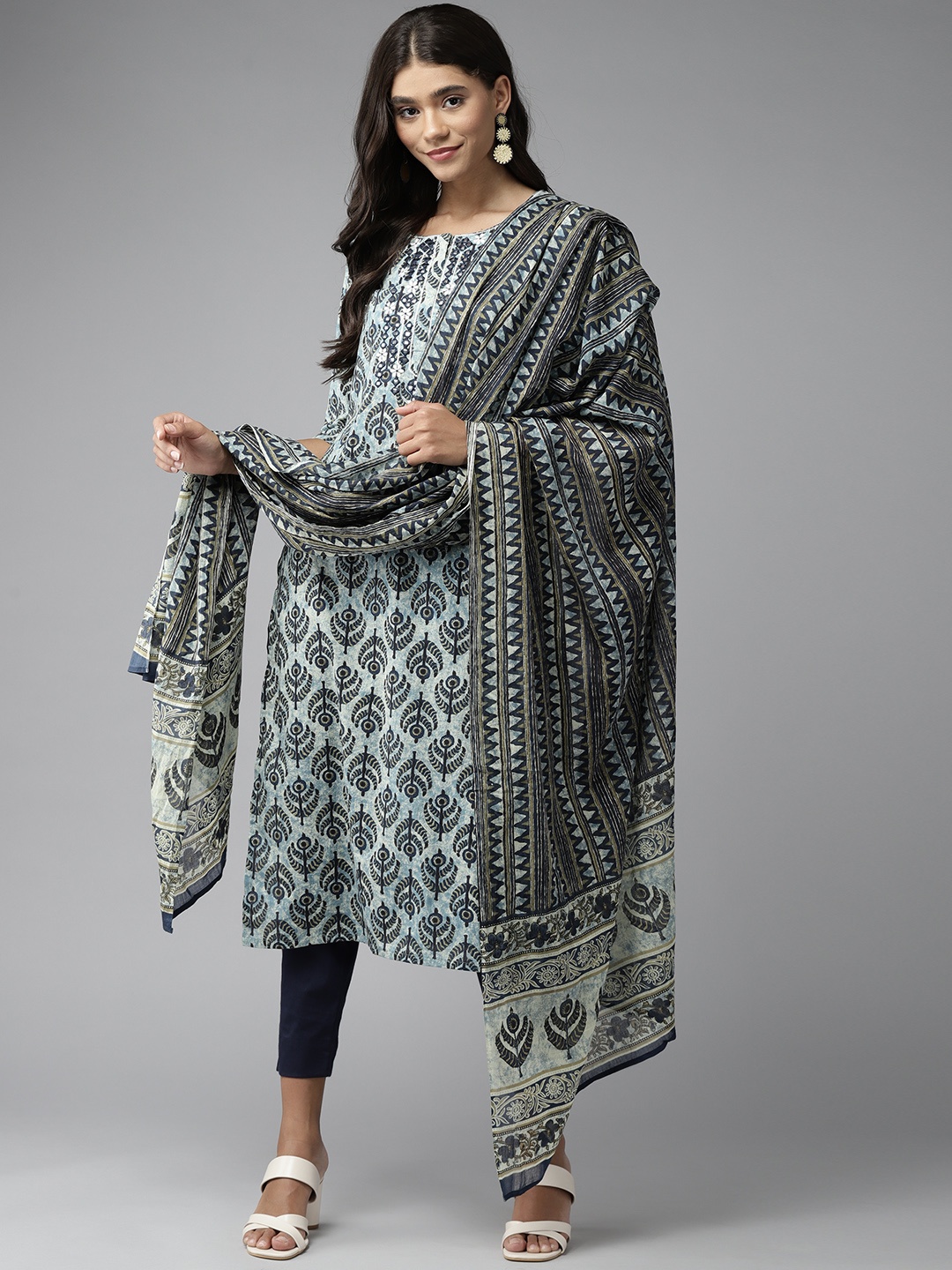 

Ginni Arora Label Women Blue Ethnic Motifs Printed Pure Cotton Kurta with Trousers & With Dupatta