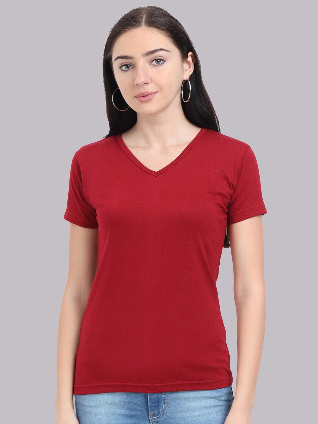 

Fleximaa Women Maroon V-Neck T-shirt
