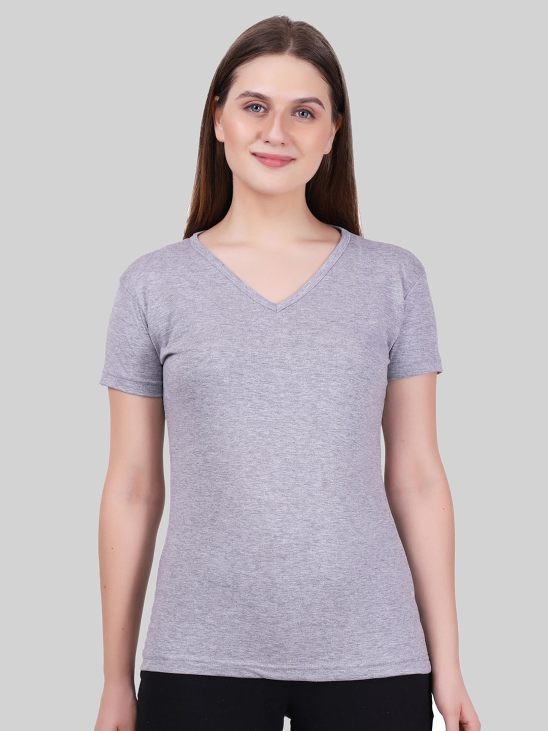

Fleximaa Women Grey Melange V-Neck T-shirt