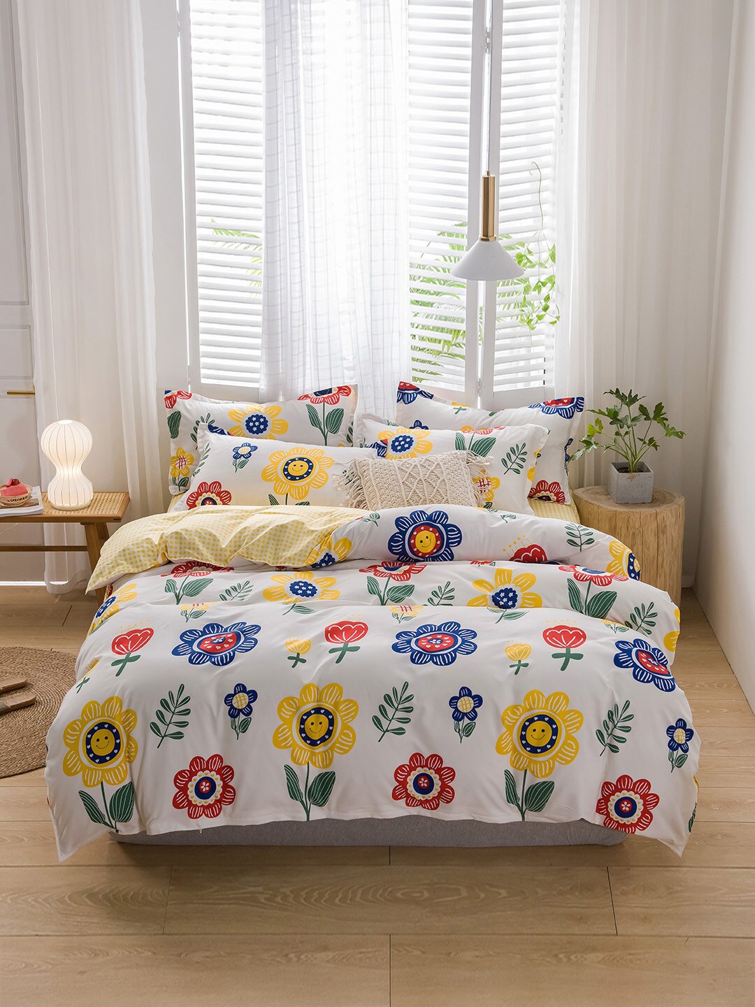 

JC Collection White & Blue Printed Single Bedding Set