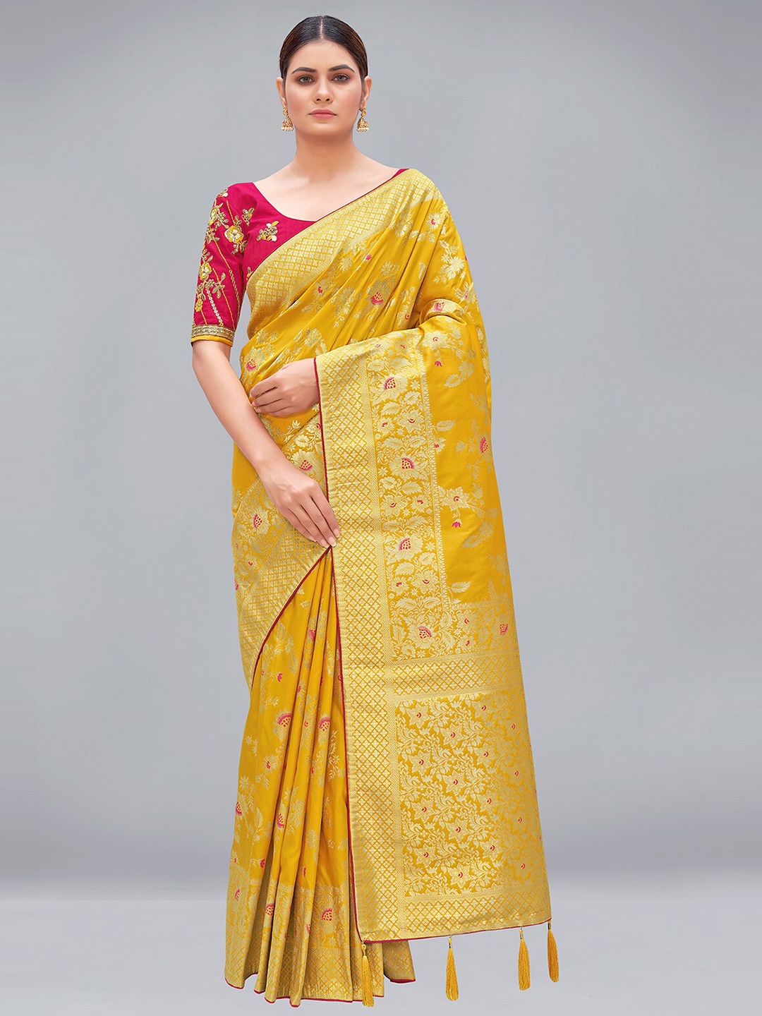 

MONJOLIKA FASHION Yellow & Gold-Toned Woven Design Pure Silk Banarasi Saree