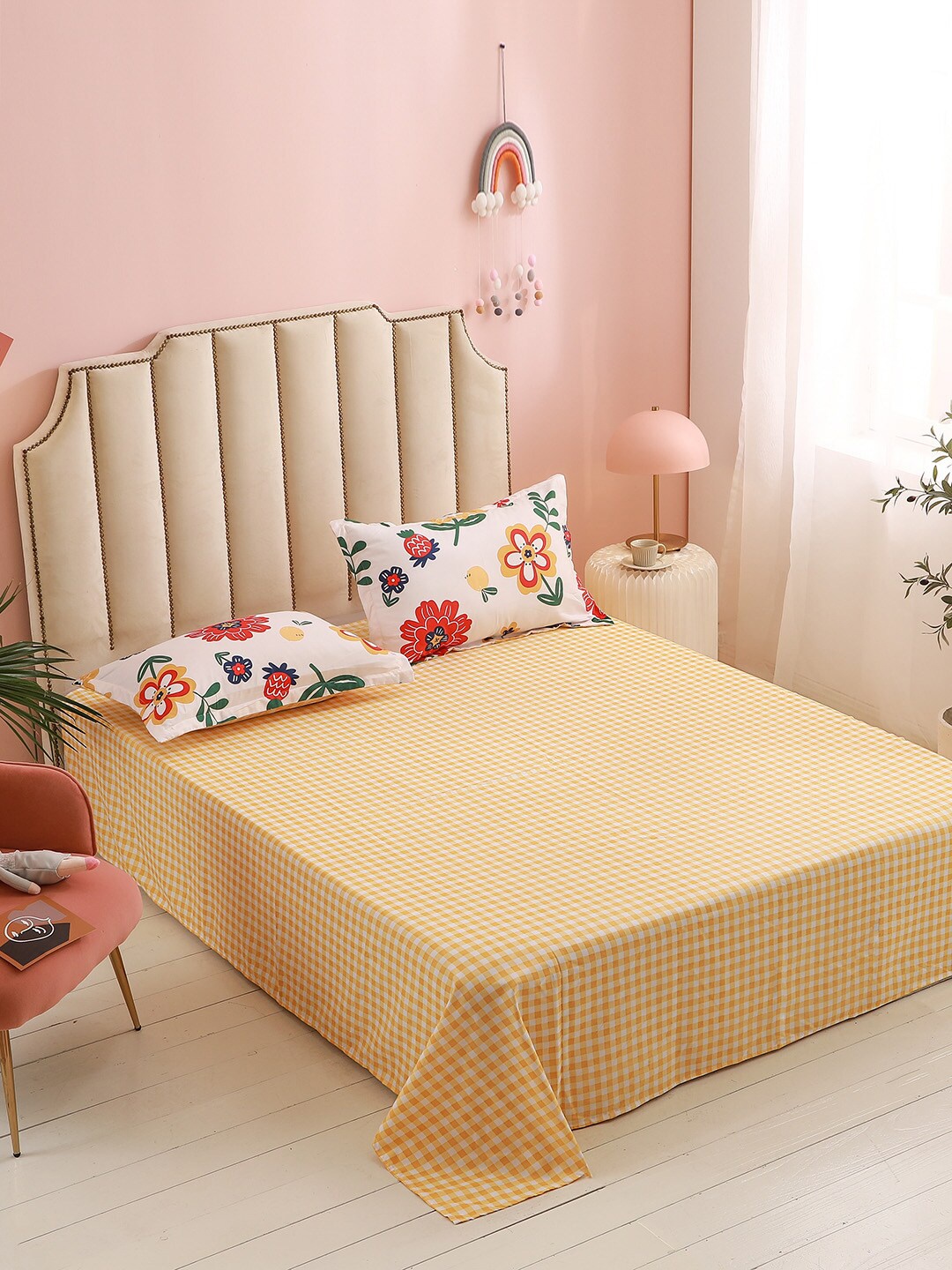 

JC Collection Yellow & White Printed Double Extra Large Bedding Set