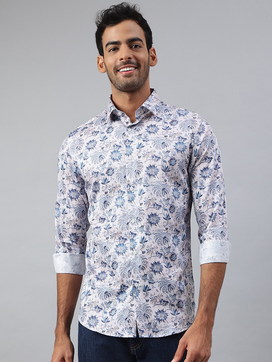 

MR BUTTON Men Blue Slim Fit Floral Printed Casual Shirt